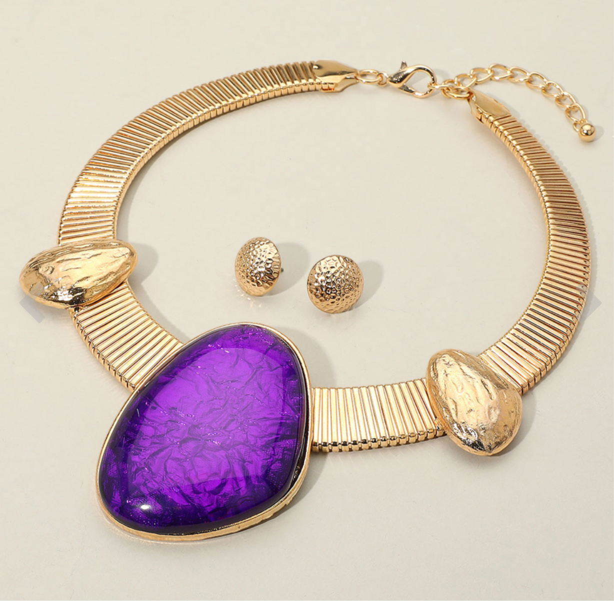 Bold Resin Stone Statement Necklace