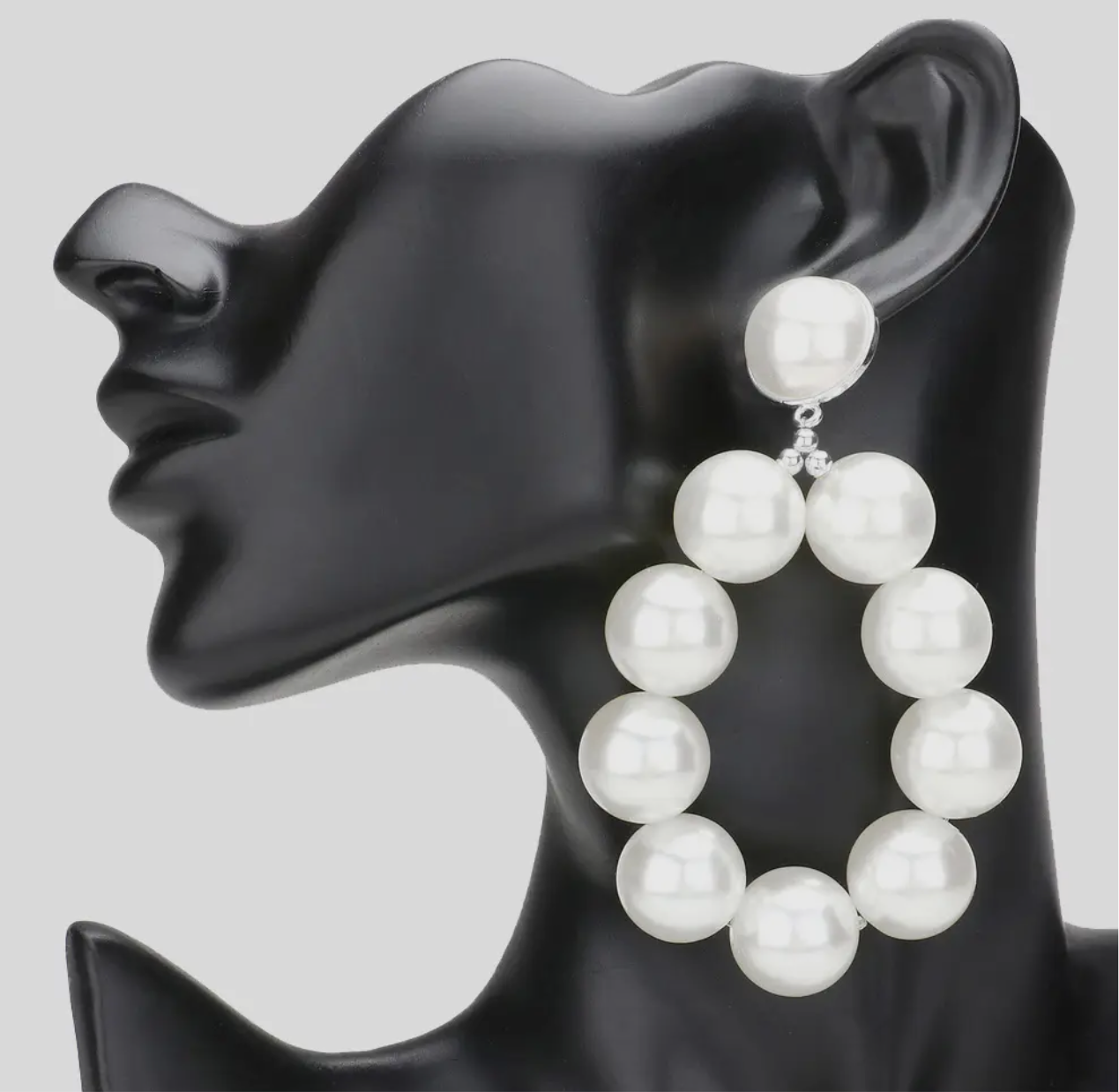 Oversized Pearl Teardrop Earring