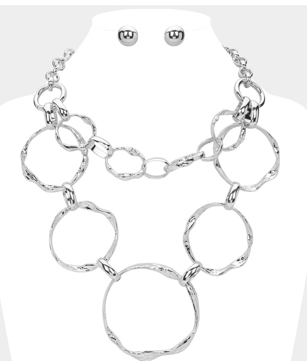 Hammered Metal O Ring Link Double Layered Statement Necklace_Silver