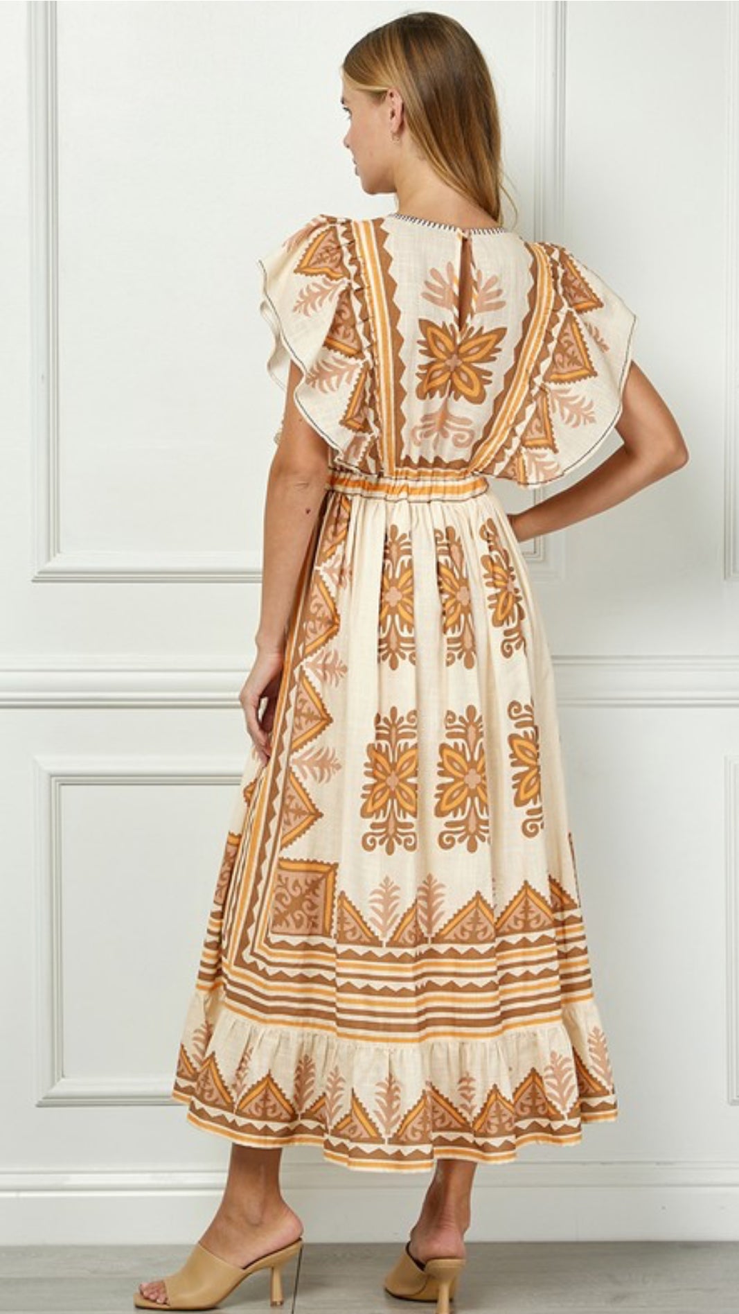 Georgia Peach FLUTTER SLEEVE MIDI DRESS