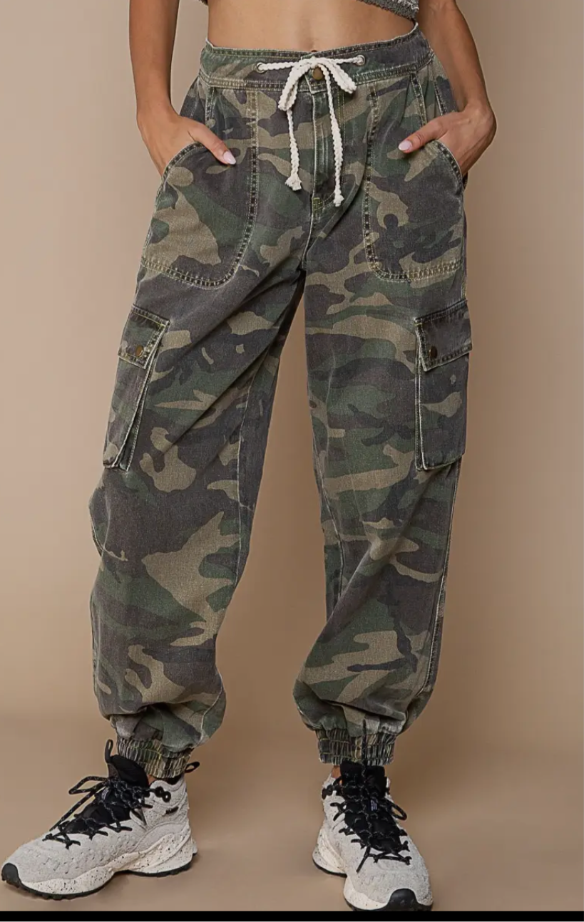 ANNA CAMO JOGGERS