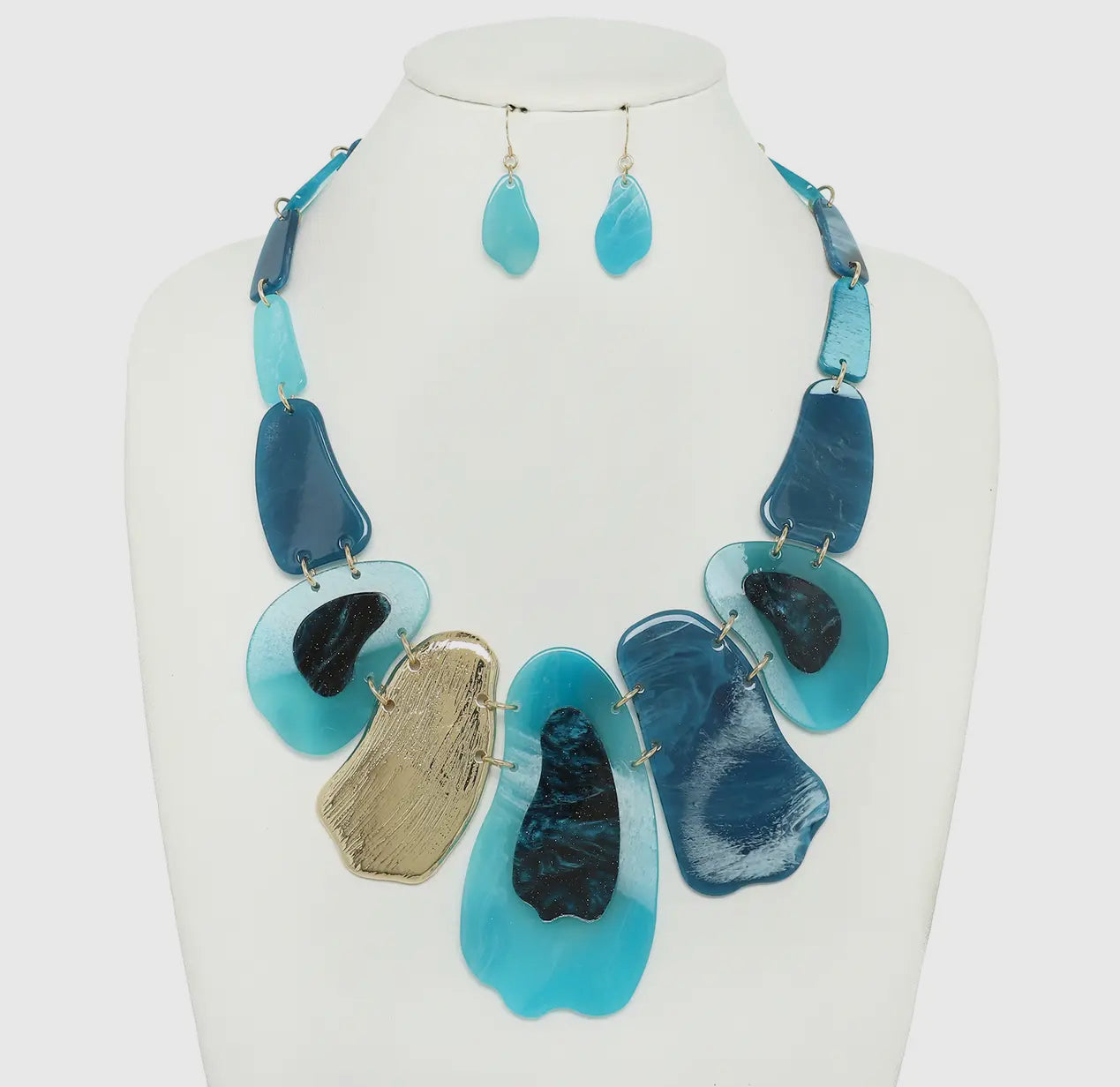 Blue Pebble Link Bib Necklace