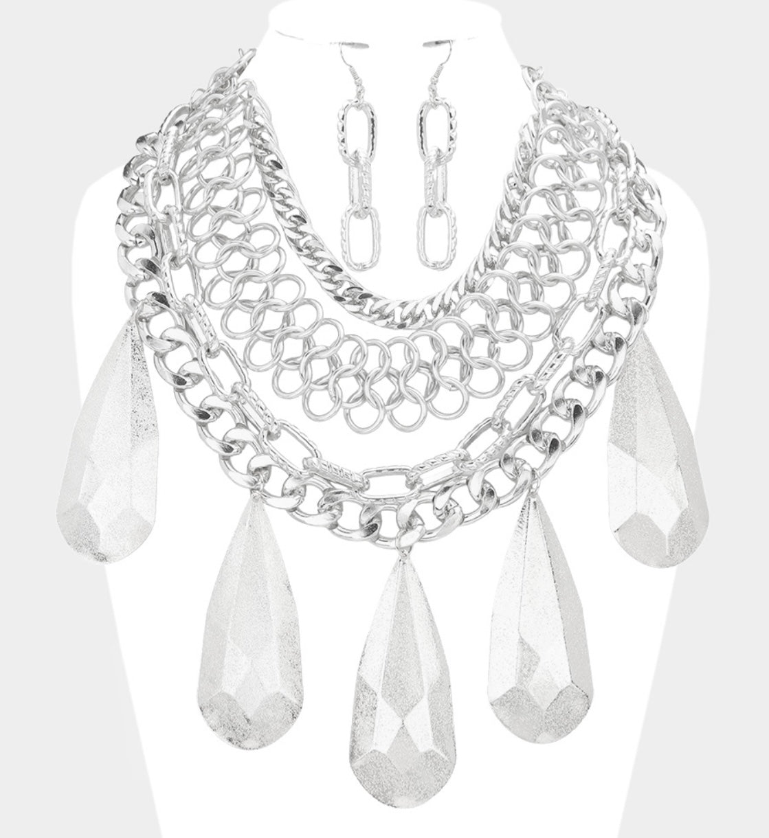 Metal Teardrop Accented Statement Necklace