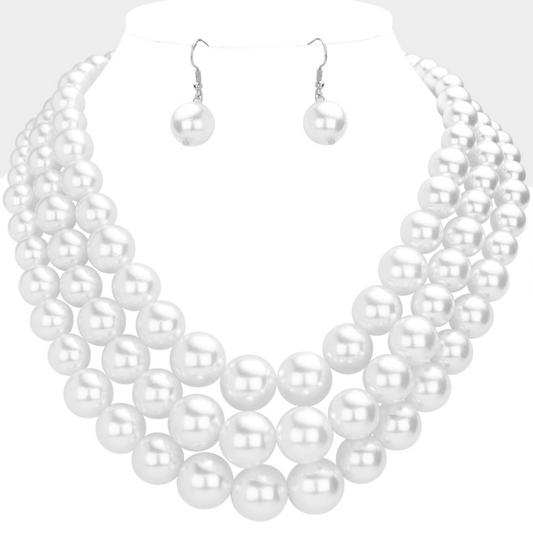 Triple Strand Pearl Chunky Necklace