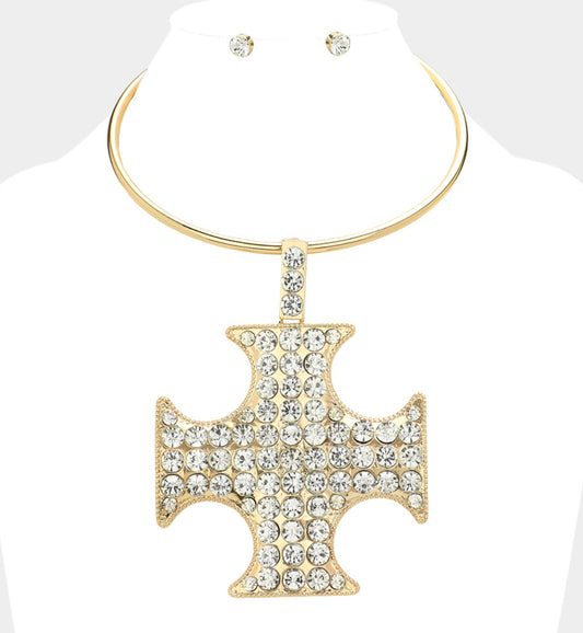 Stone Paved Cross Pendant Pointed Statement Necklace-Gold