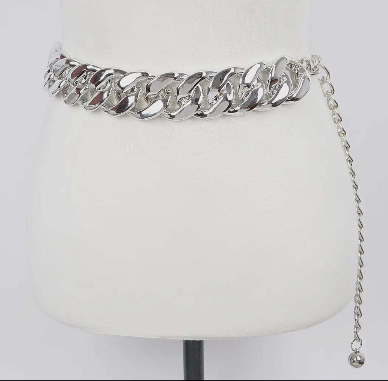 Oversized Chain Belt
