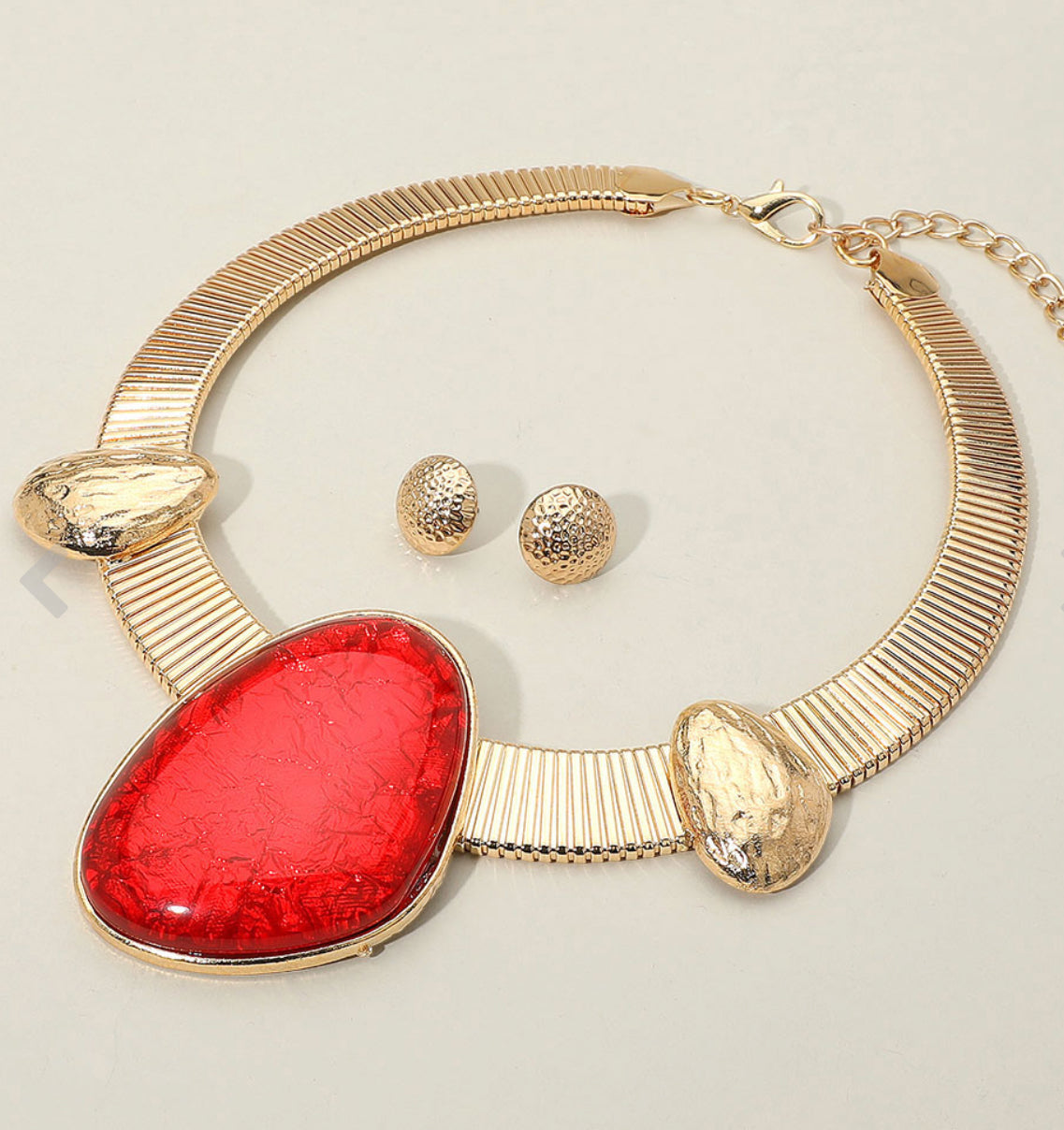 Bold Resin Stone Statement Necklace