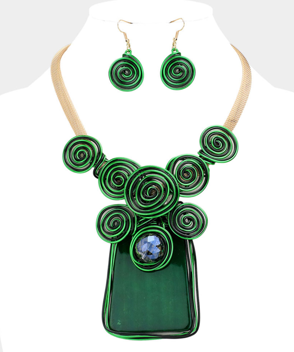 Metal Spiral Embellished Abstract Resin Pendant Statement Necklace