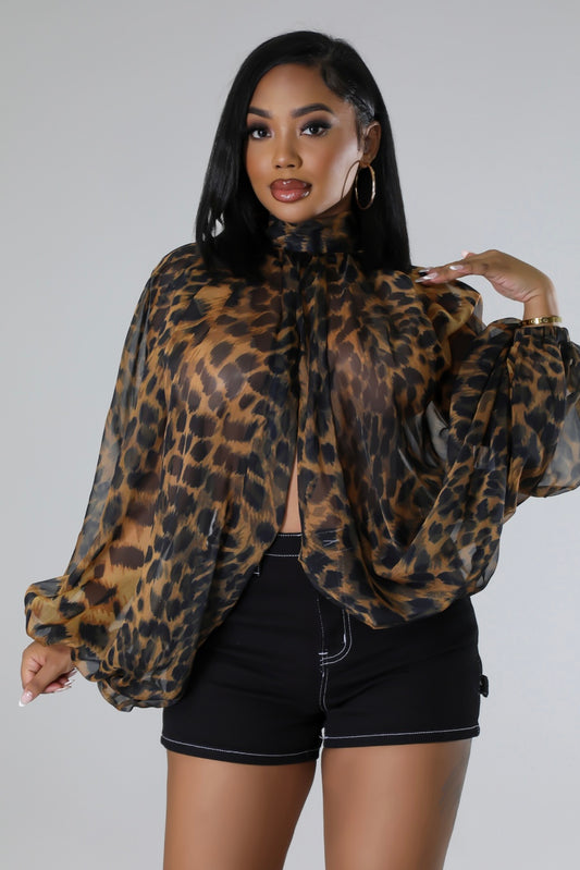 Twisting Heads Blouse_Leopard